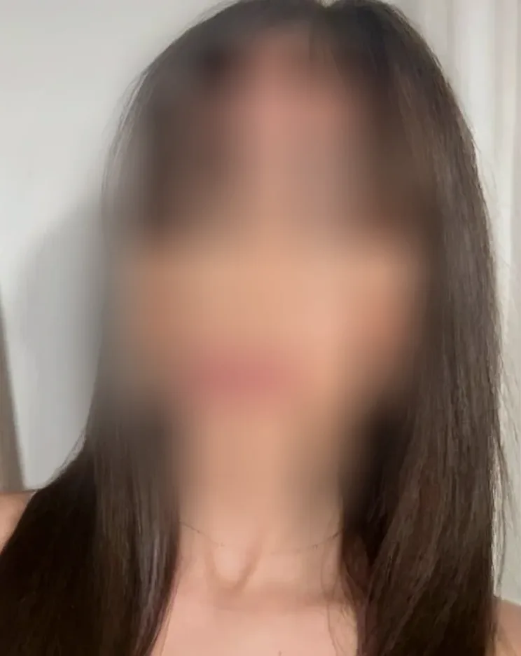 Svenja, 23